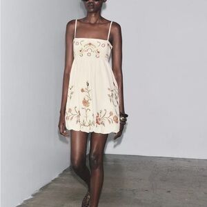 NWT Zara ZW COLLECTION FLORAL EMBROIDERED SHORT DRESS